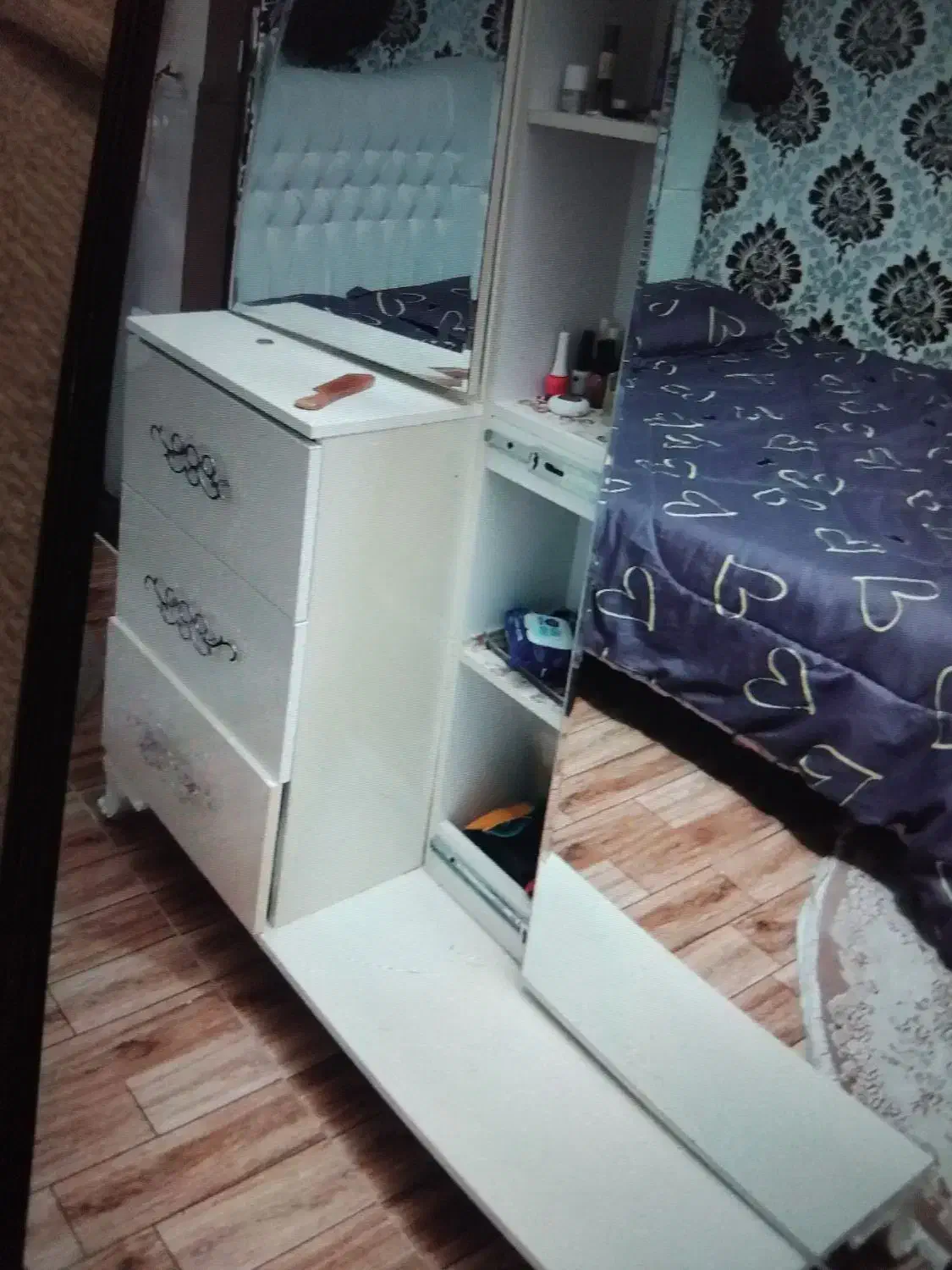 تخت ۲ نفر سالم|تخت و سرویس خواب|احمدآبادمستوفی, |دیوار