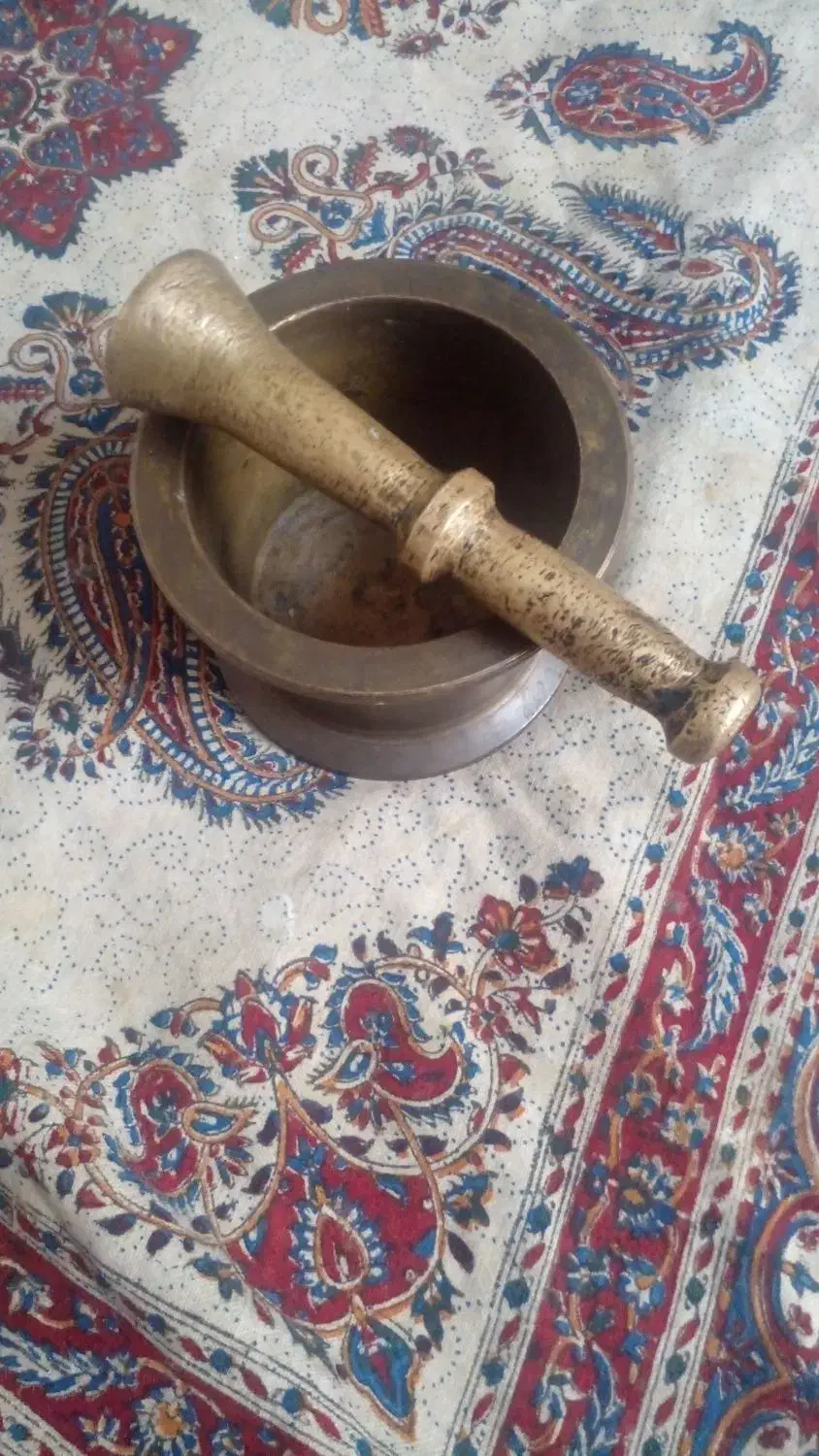 یک هاونگ خیلی قدیمی بفروش می رسد|کلکسیون اشیاء عتیقه|اصفهان, ارزنان|دیوار