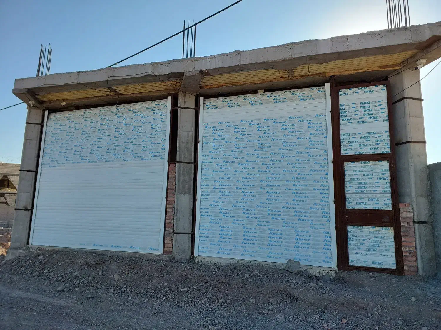 فروش مغازه تجاری مسکونی بروات|فروش مغازه و غرفه|بم, |دیوار