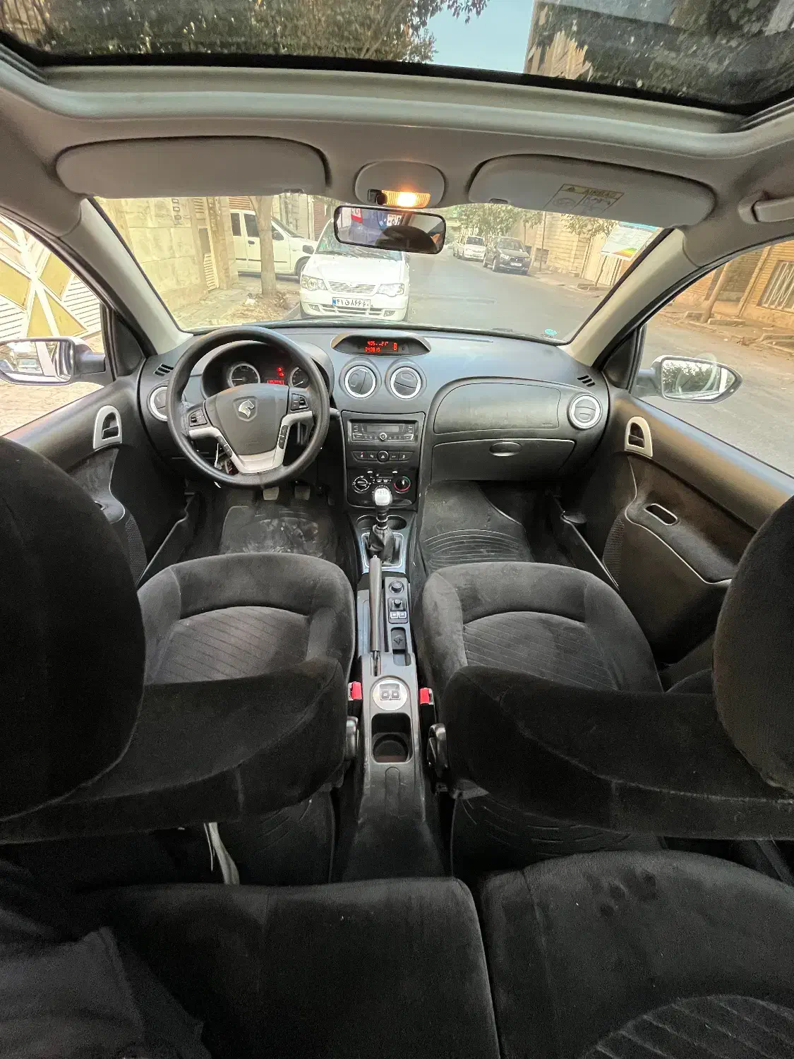 رانا پلاس سقف شیشه ای ۱۴۰۲|خودرو سواری و وانت|تهران, مهرآباد|دیوار