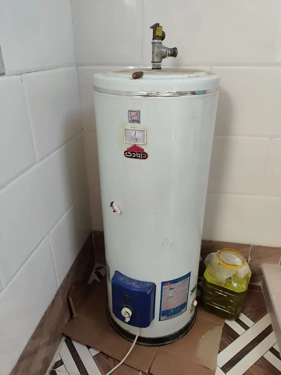 آبگرمکن برقی|آبگرمکن، پکیج، شوفاژ|منج, |دیوار