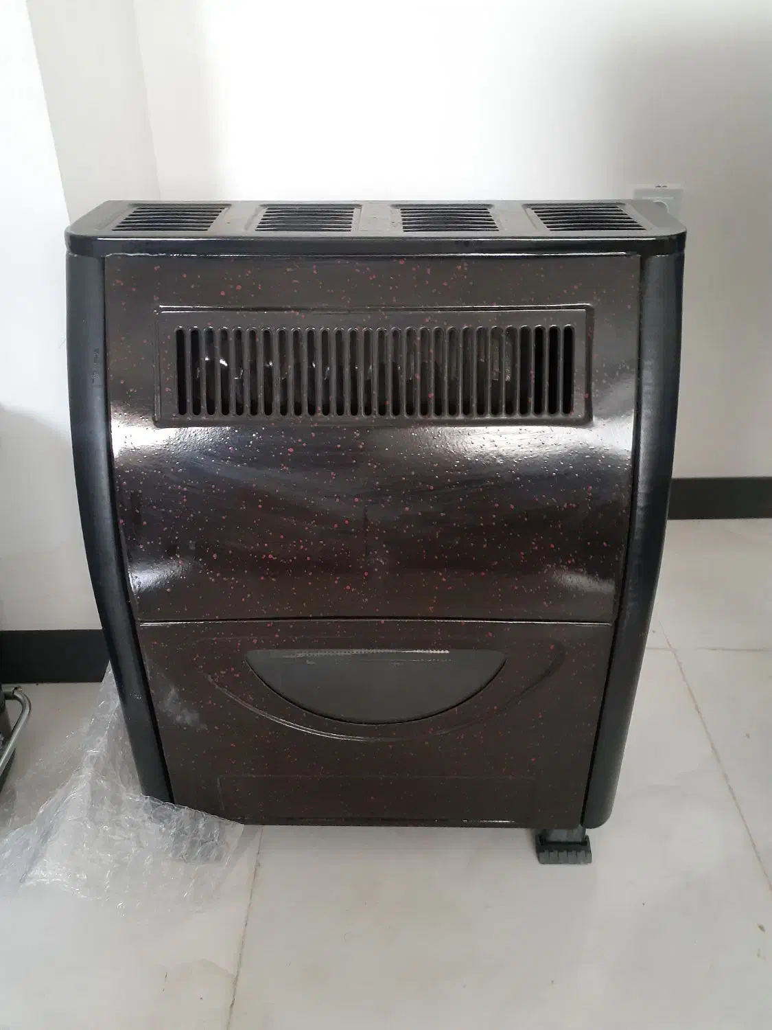 بخاری|بخاری، هیتر، شومینه|شیراز, کوشک میدان|دیوار