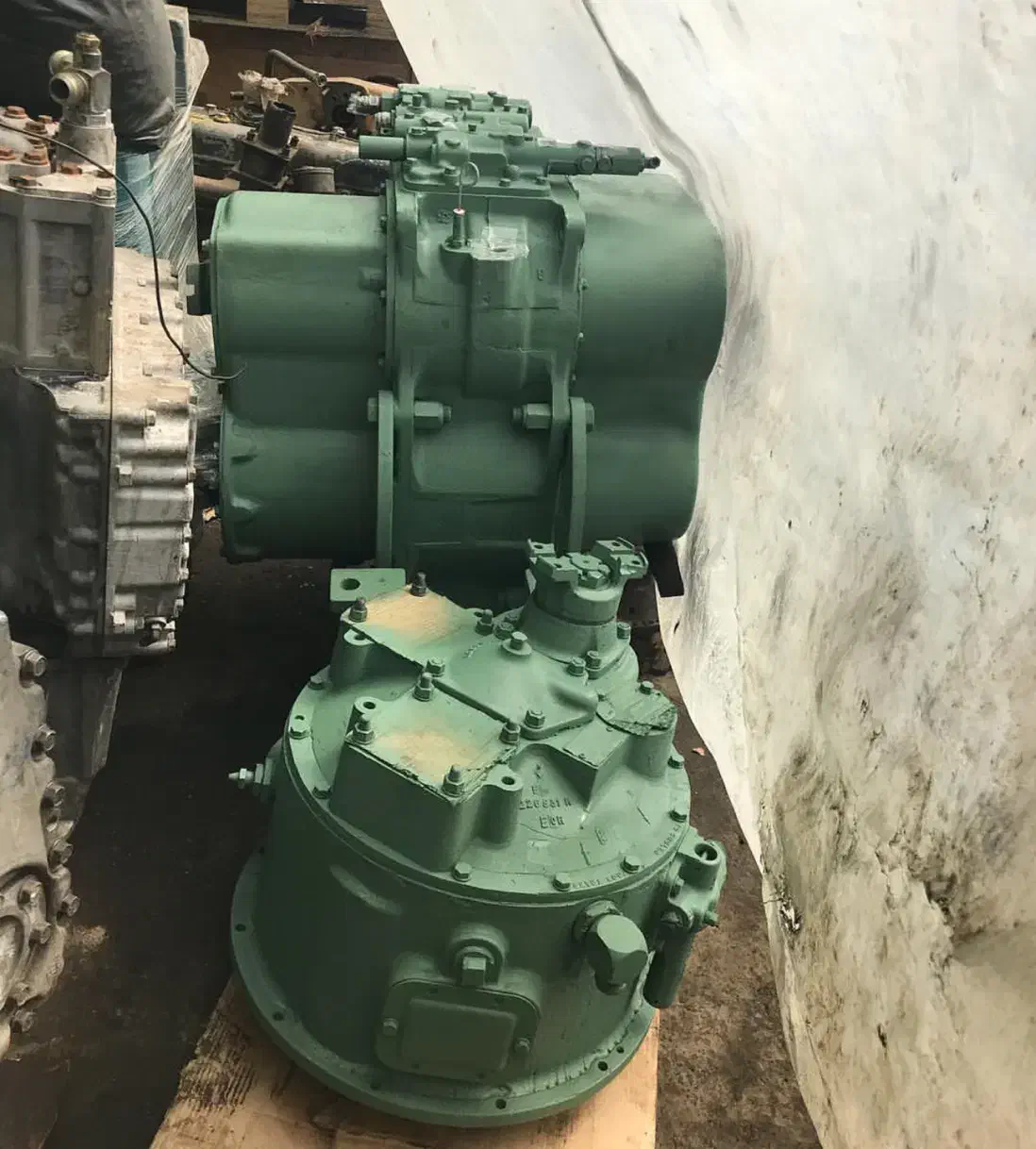 دامتراک لیفتراک ریچ استاکر آلیسون دانا کلارک|ماشین‌آلات صنعتی|تهران, حسین‌آباد|دیوار