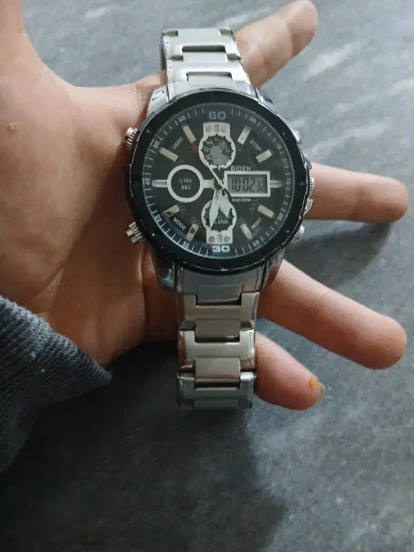 ساعت بایدن اصل|ساعت|شیراز, لب آب|دیوار