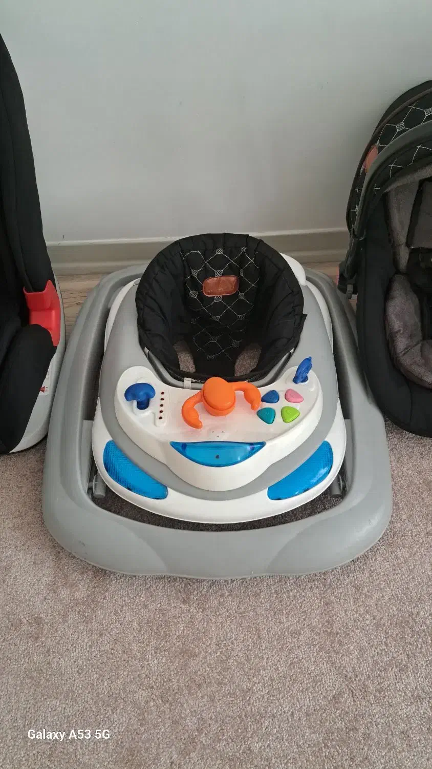 ست کالسکه کودک|کالسکه و لوازم جانبی|دورود, |دیوار