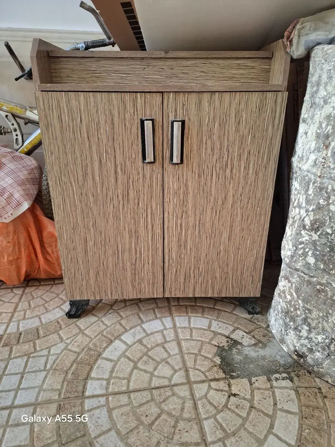 جاکفشی تمیز ومرتب بدون عیب وایراد قیمت 1500|جاکفشی، کمد، دراور|مهاباد (آذربایجان غربی), |دیوار