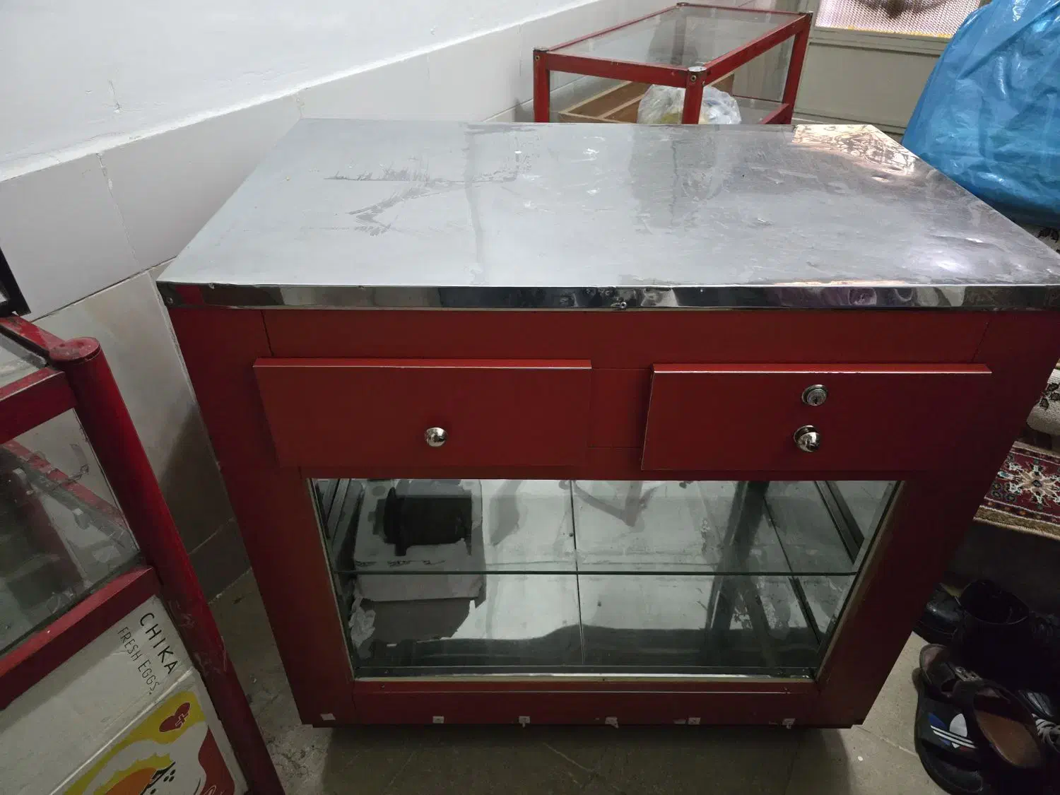 میز و ویترین سوپرمارکت|فروشگاه و مغازه|باقرشهر, |دیوار