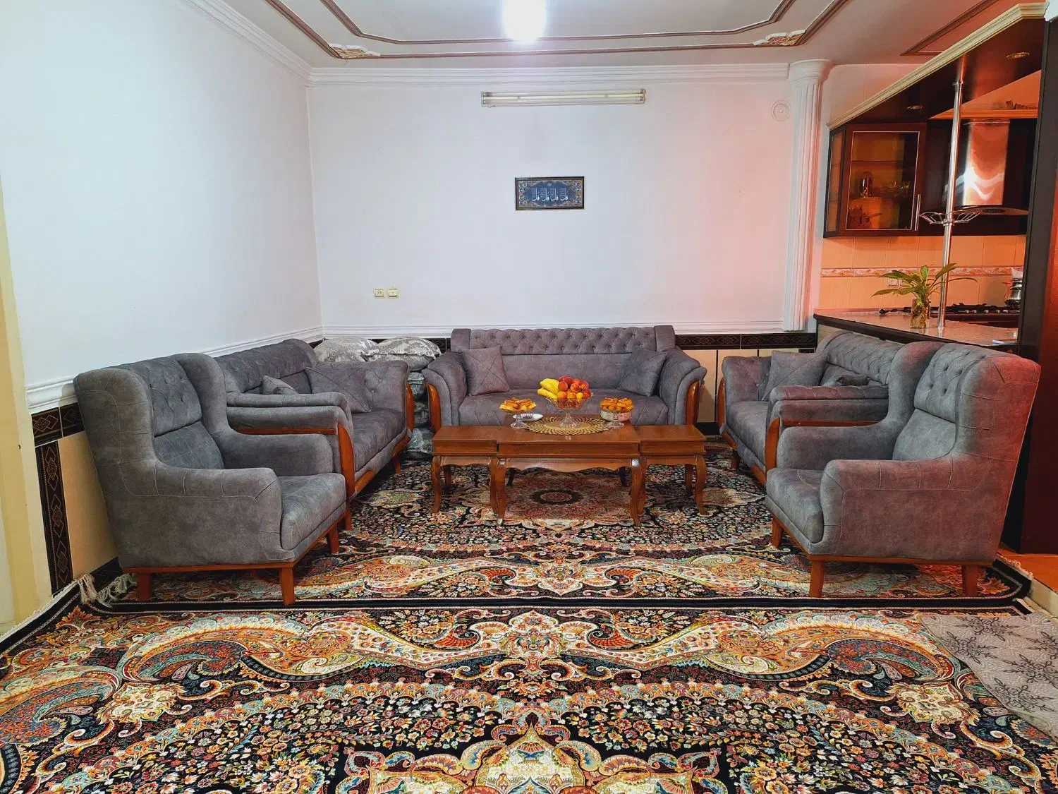 مبل ۹ نفره مدل چستر|مبلمان خانگی و میز عسلی|پیشوا, |دیوار