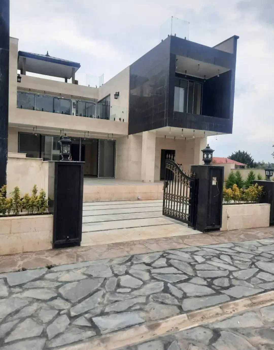 VIPداخل شهرک ویلایی/باسنگفرش و انشعابات/|فروش زمین و ملک کلنگی|نشتارود, |دیوار