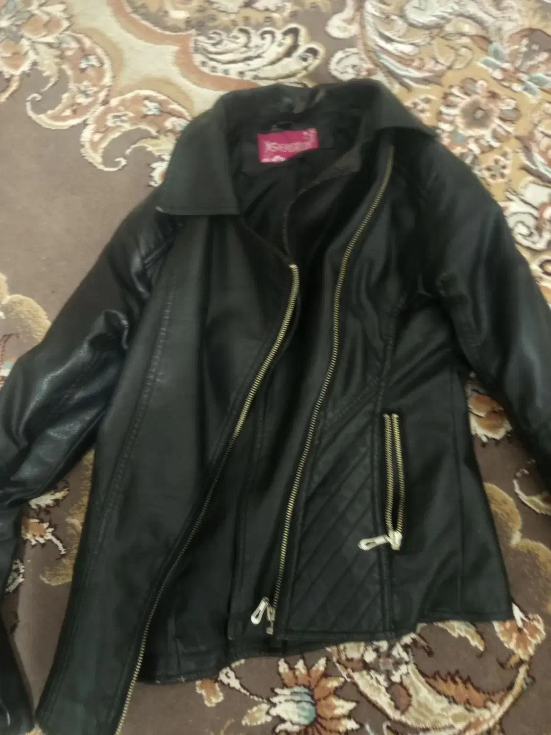 کاپشن در حد نو|لباس|لردگان, |دیوار