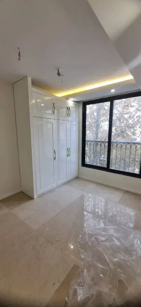 140متر اداری سعادت آباد بر دریا مناسب تمام مشاغل|اجارهٔ دفتر کار، اتاق اداری، مطب|تهران, دریا|دیوار