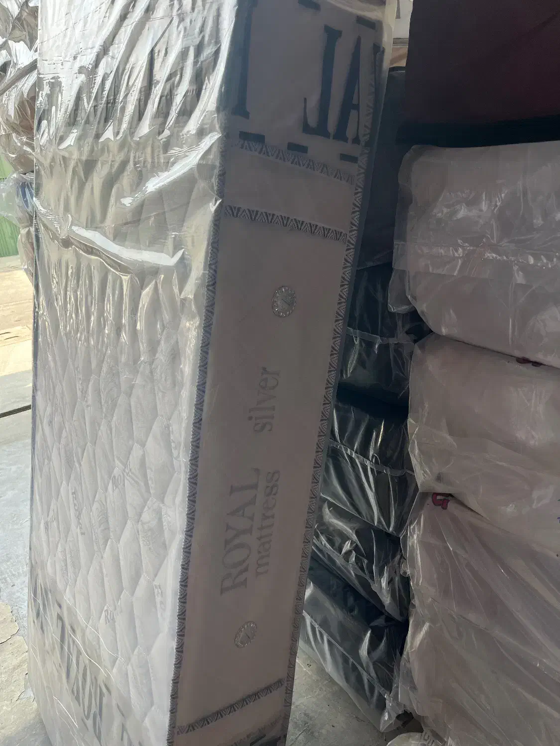 تشک را تست کن،بعد تحویل بگیر|تشک تختخواب|نور, |دیوار