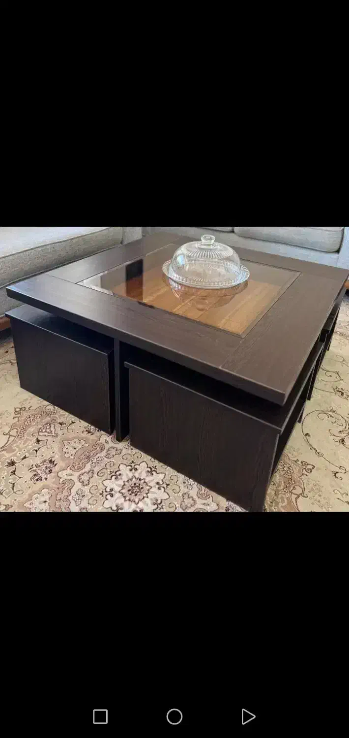 میز و۴عددگل میز درحدنو|مبلمان خانگی و میز عسلی|صدرا-فارس, فاز ۱|دیوار