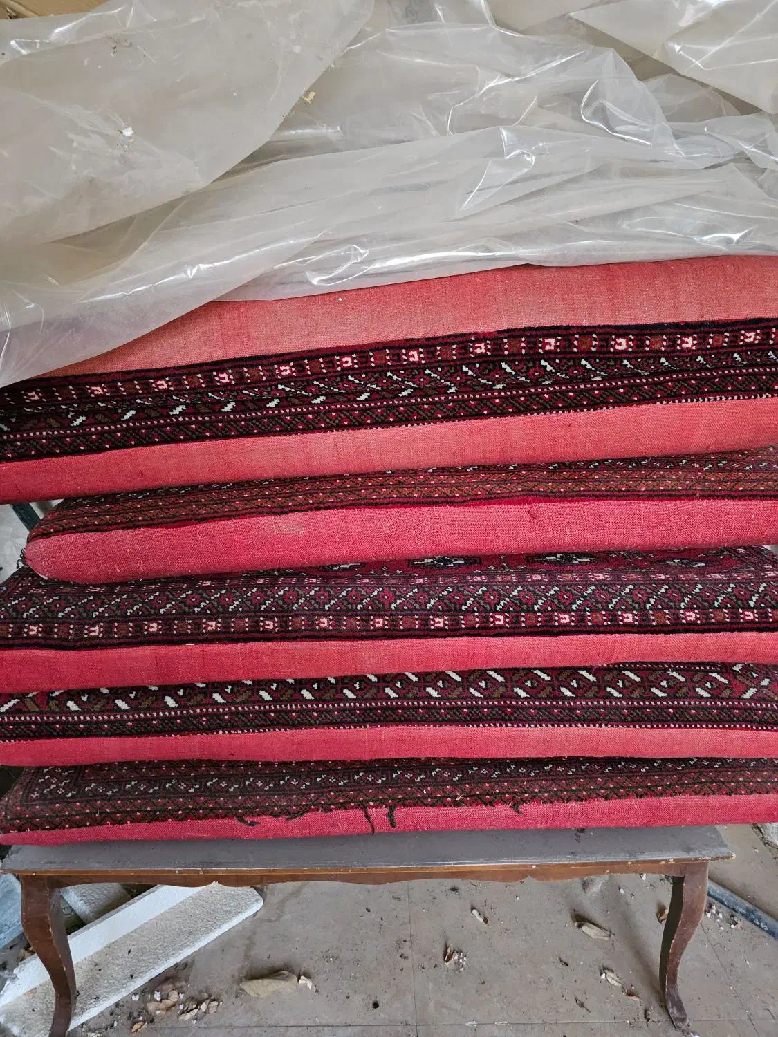 پشتی|پشتی|شیراز, معالیآباد|دیوار