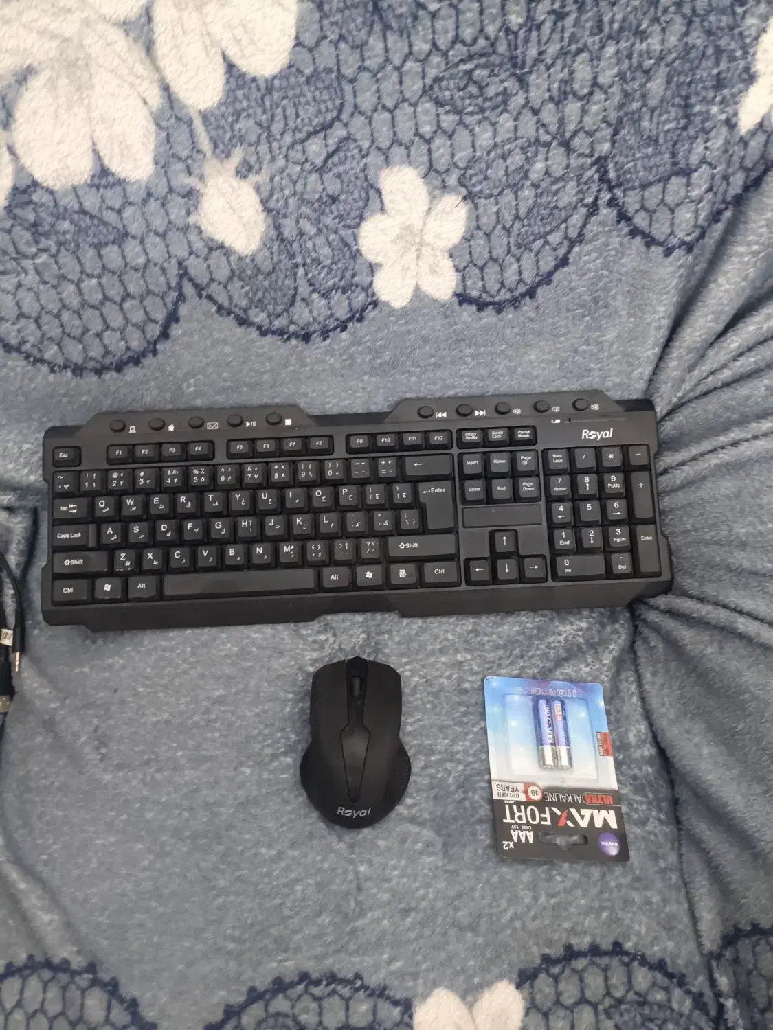 صفحه کلید بی سیم|قطعات و لوازم جانبی رایانه|یزد, |دیوار