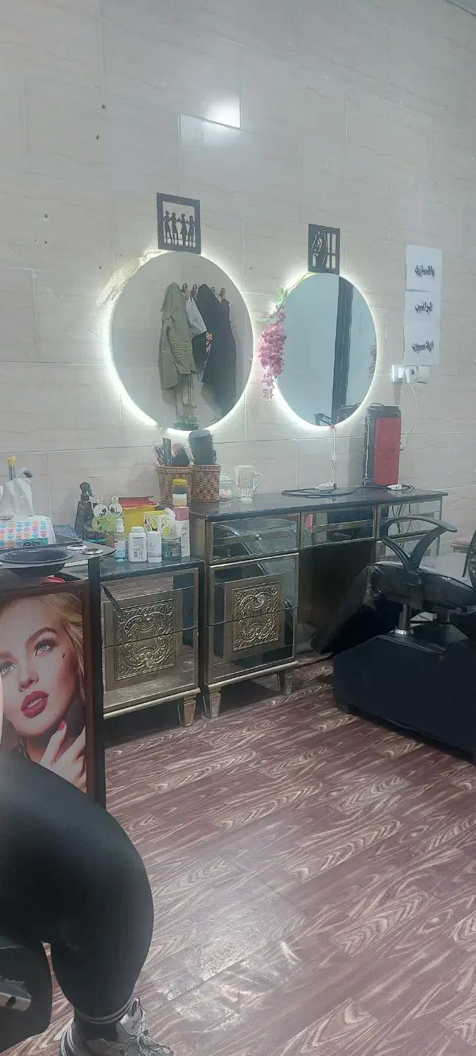 وا گذاری ارایشگاه زنانه با کلیه لوازم|آرایشگاه و سالنهای زیبایی|مینودشت, |دیوار