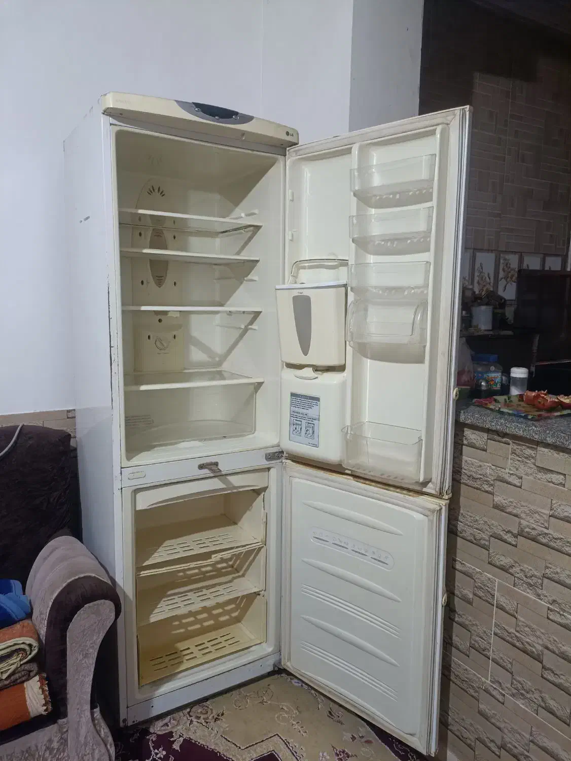 یخچال|یخچال و فریزر|فیروزآباد (فارس), |دیوار