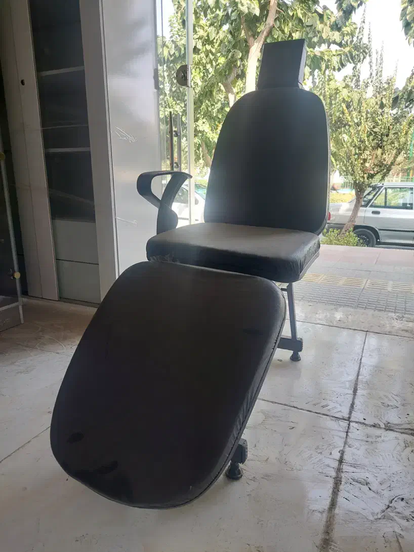 صندلی|صندلی و نیمکت|اصفهان, عسگریه|دیوار