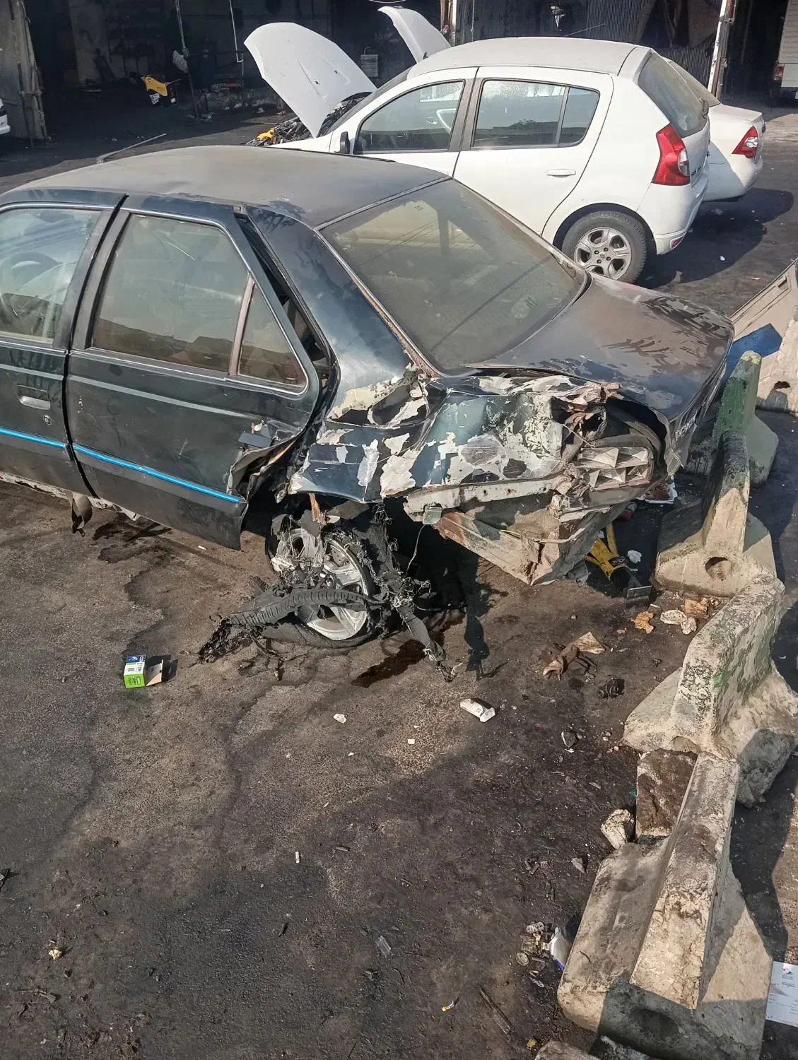 پرشیا تصادفی|خودرو سواری و وانت|تهران, زنجان جنوبی|دیوار