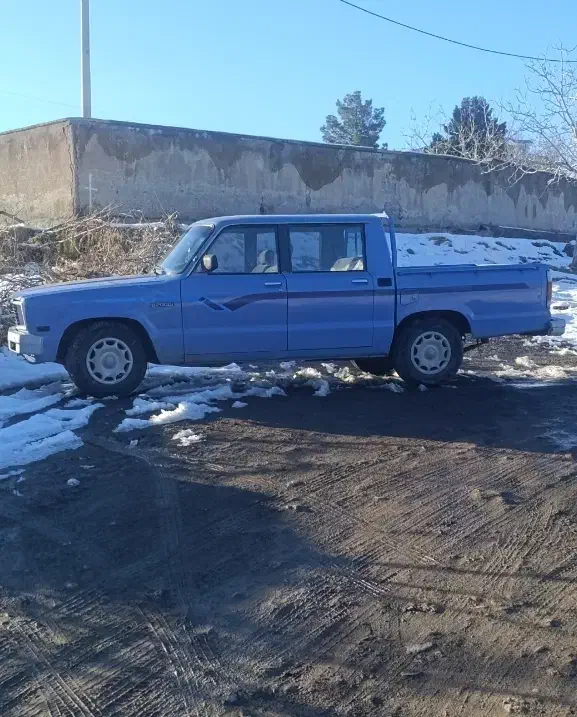 وانت مزدا ۲۰۰۰،دوکابین|خودرو سواری و وانت|کرمان, |دیوار