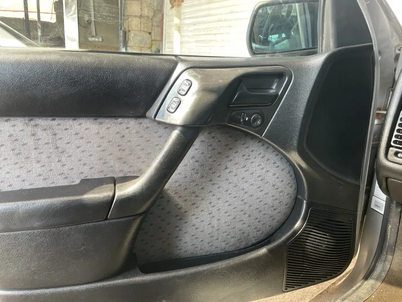 زانتیا مدل ۸۲ فنی به شرط  بدنه درجه یک|خودرو سواری و وانت|رشت, حومه رشت|دیوار