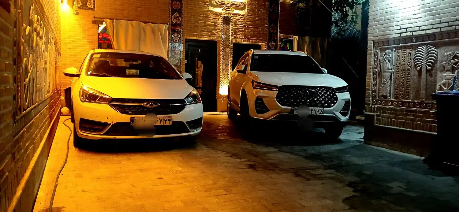 اجاره منزل مبله|اجارهٔ کوتاه‌مدت آپارتمان و سوئیت|شیراز, شاهچراغ|دیوار