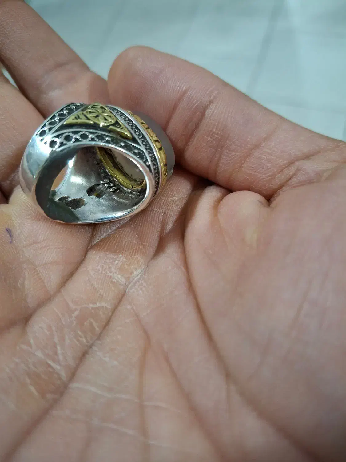 انگشترشجر|جواهرات|گرگان, |دیوار