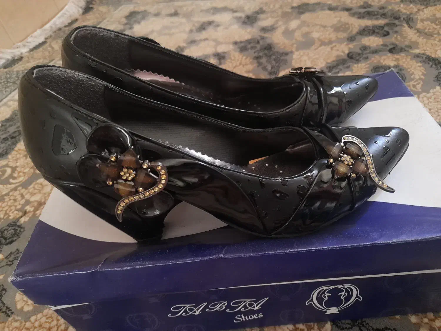 کفش زنانه سالم و نو|کیف، کفش، کمربند|پاکدشت, پاکدشت (مامازند)|دیوار