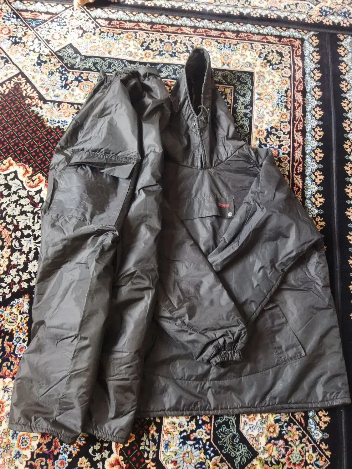 بادگیر و کاپشن|لباس|بیجار, |دیوار