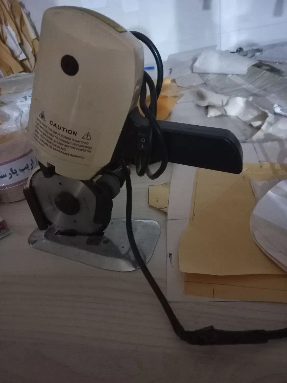 قیچی برقی ۸ پرحد|لوازم خیاطی و بافتنی|دزفول, |دیوار