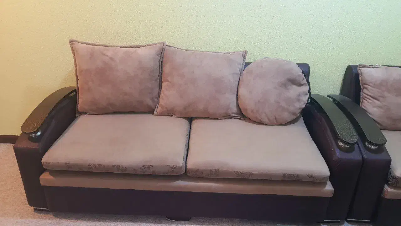 مبل راحتی ۷ نفره|مبلمان خانگی و میز عسلی|بوشهر, |دیوار