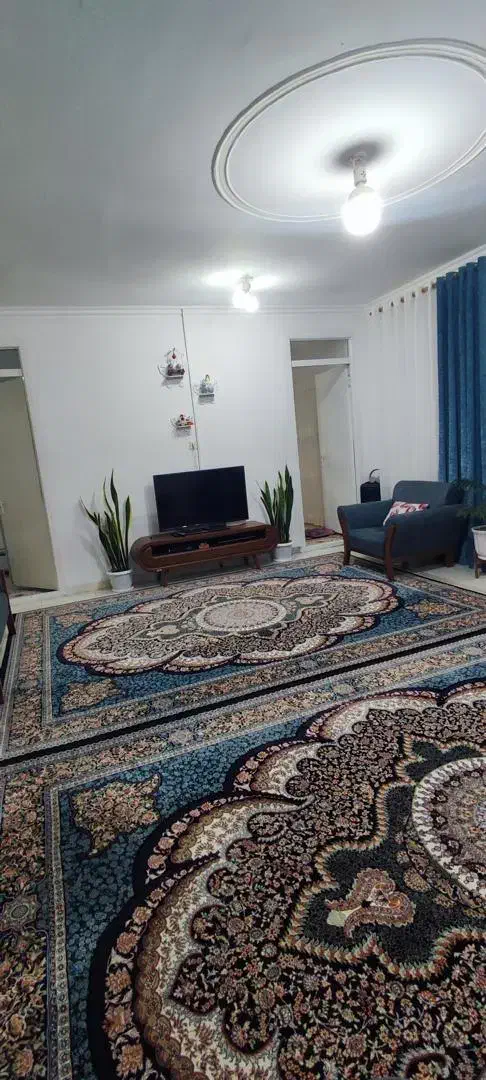 فروش ویلایی حیاط دار 150متر 2خواب بازسازی شده|فروش خانه و ویلا|رشت, دخانیات|دیوار