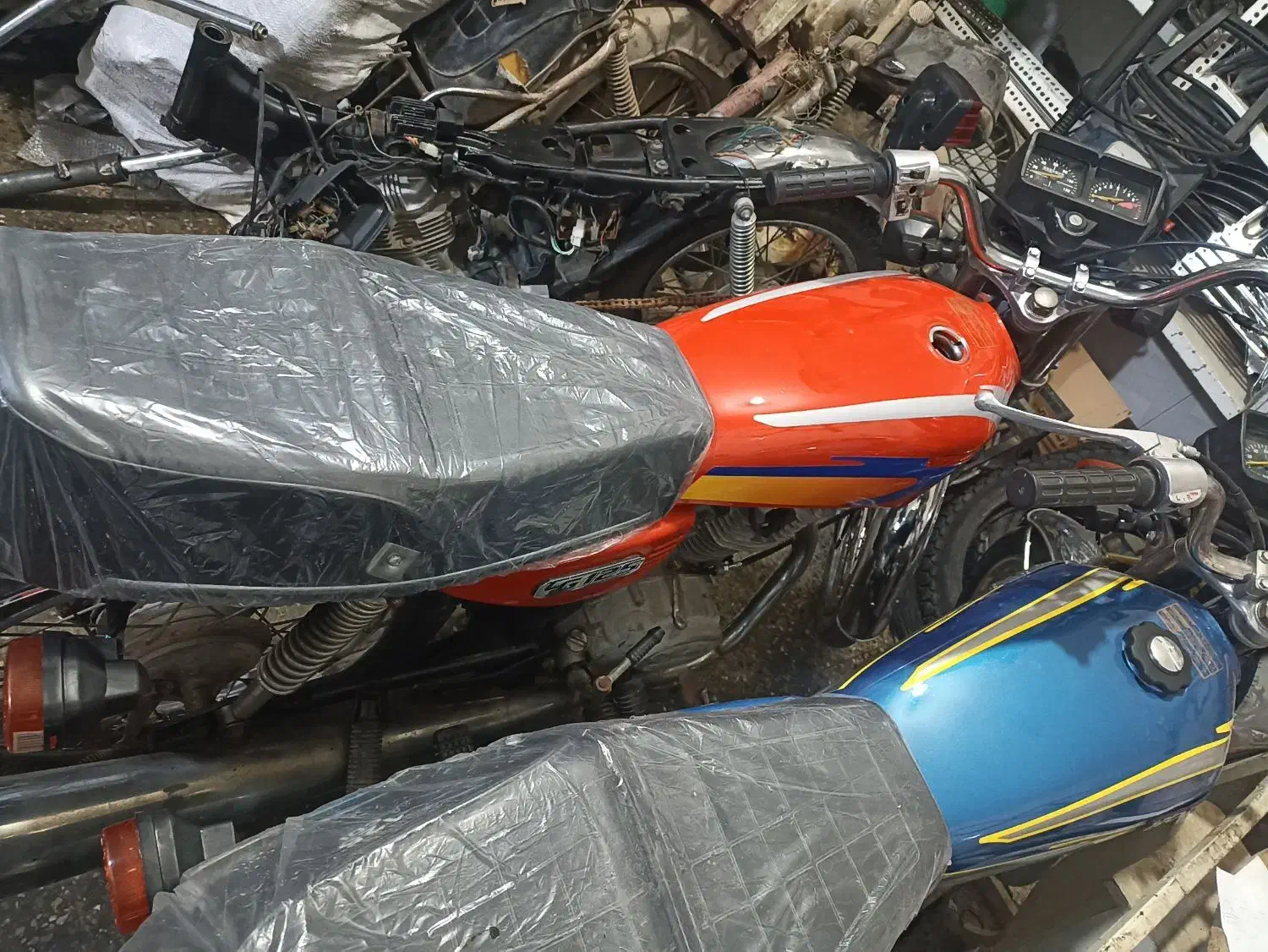 موتورسیکلت مزایده ای مدل 88|موتورسیکلت|رباطکریم, شترخوار|دیوار