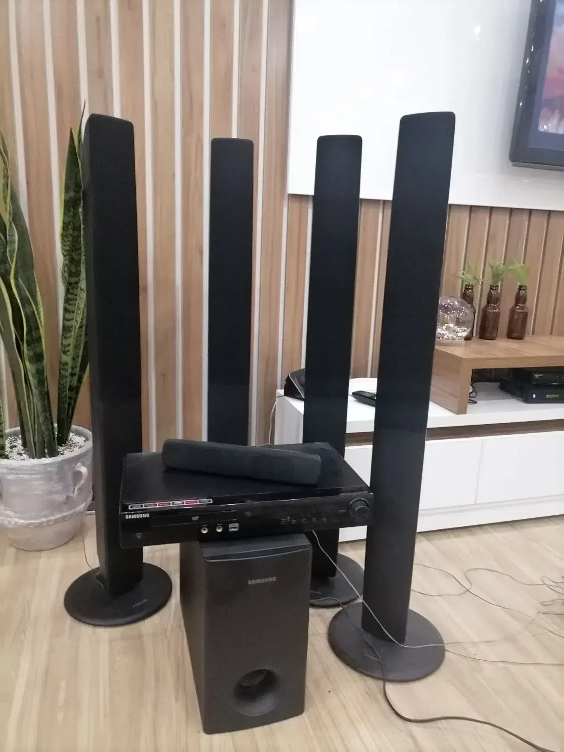 سینما خانواده|سیستم صوتی خانگی|قم, انسجام|دیوار