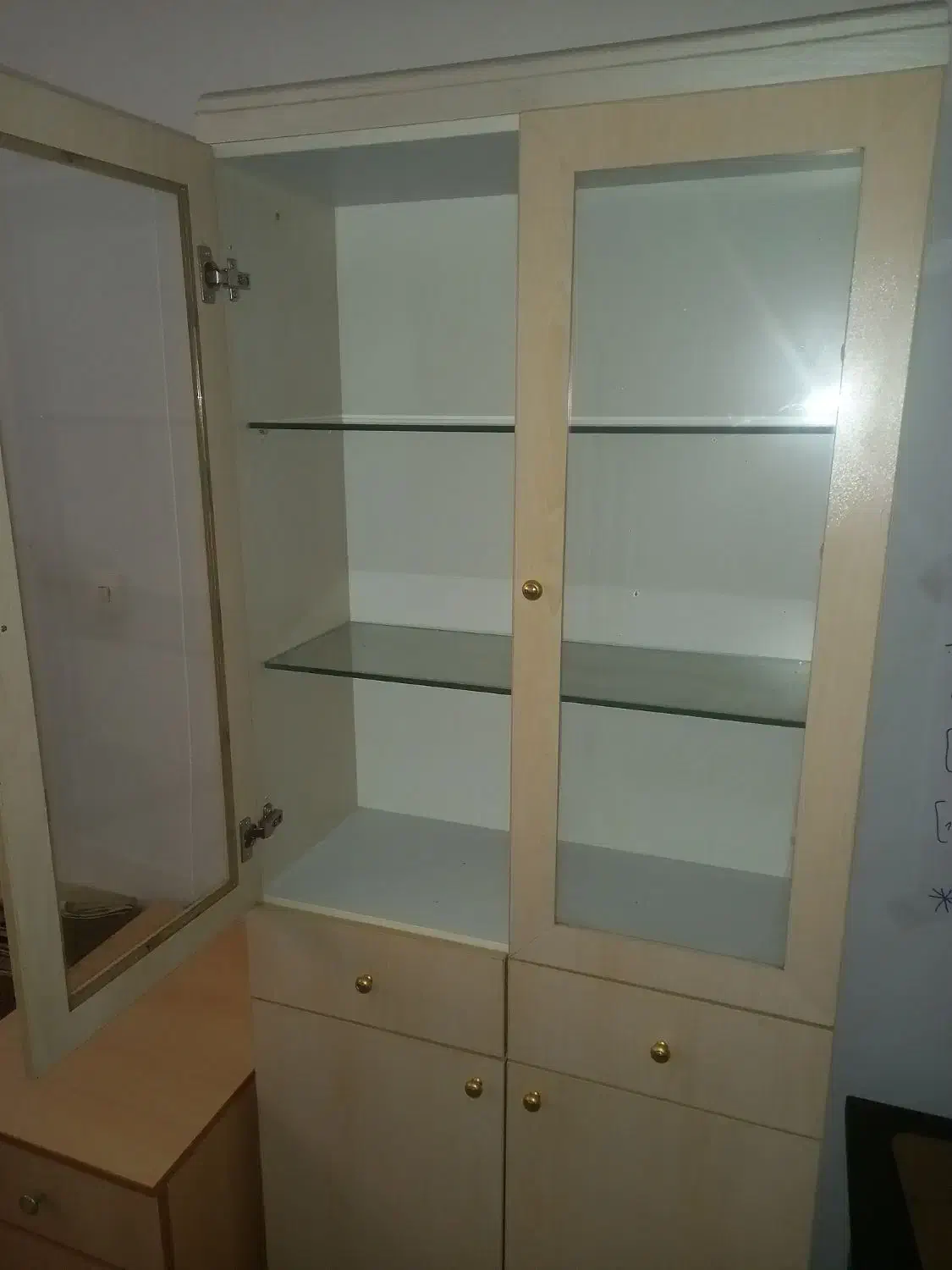 کتابخانه|کتابخانه، شلف، قفسههای دیواری|کرج, شهرک بنفشه|دیوار