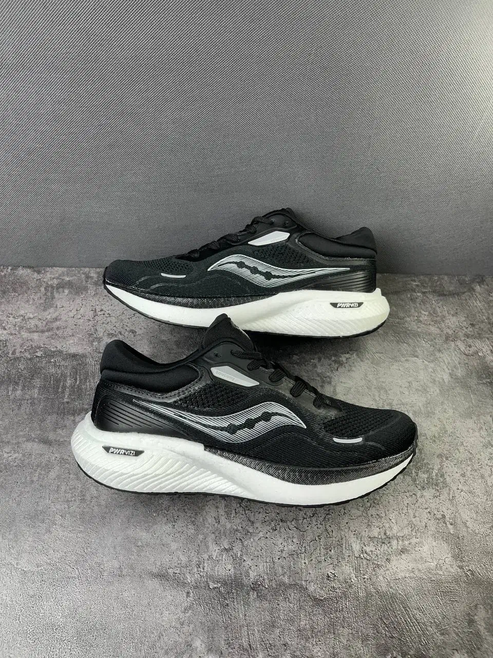 (کفش بابک ترکان)اسپرت طبی ساکونیsakoni لاکچری کربن|کیف، کفش، کمربند|تبریز, |دیوار