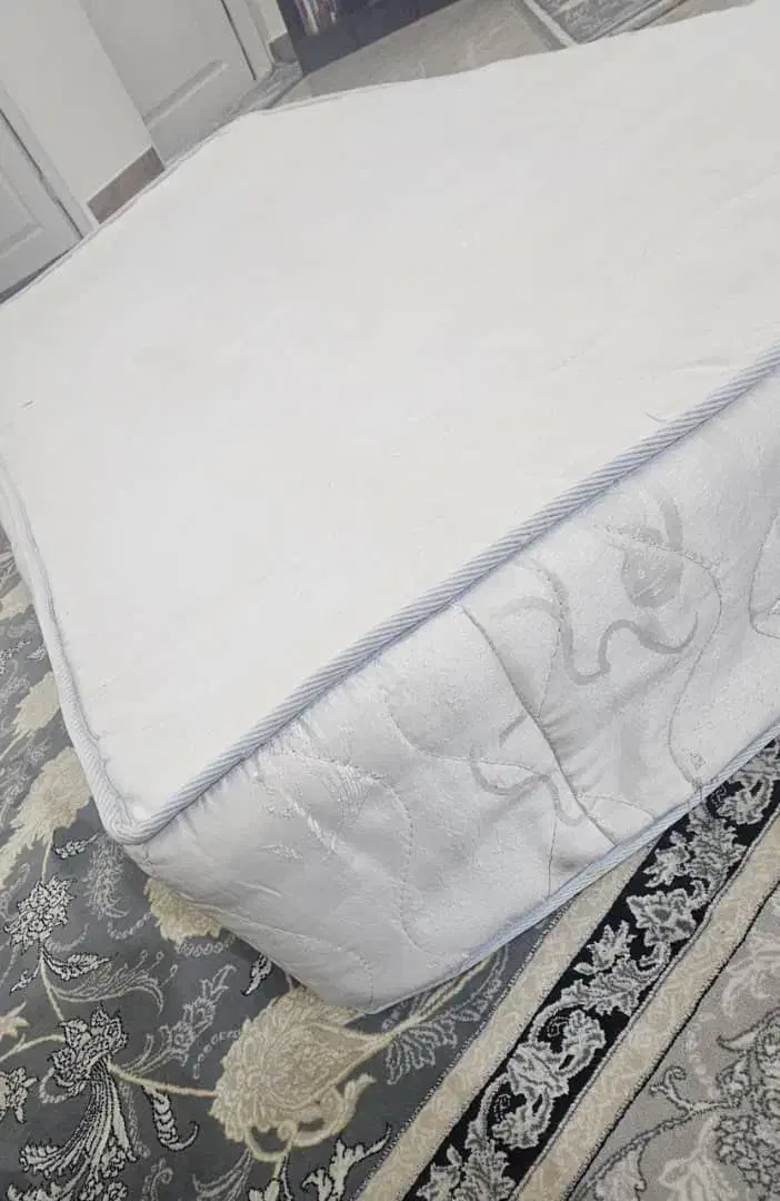 تشک خوشخواب تک نفره تمیز و سالم|تشک تختخواب|پاکدشت, حصار امیر|دیوار