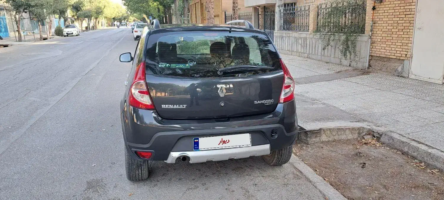 ساندرو استپ وی ذغالی مدل 96|خودرو سواری و وانت|شهرضا, |دیوار