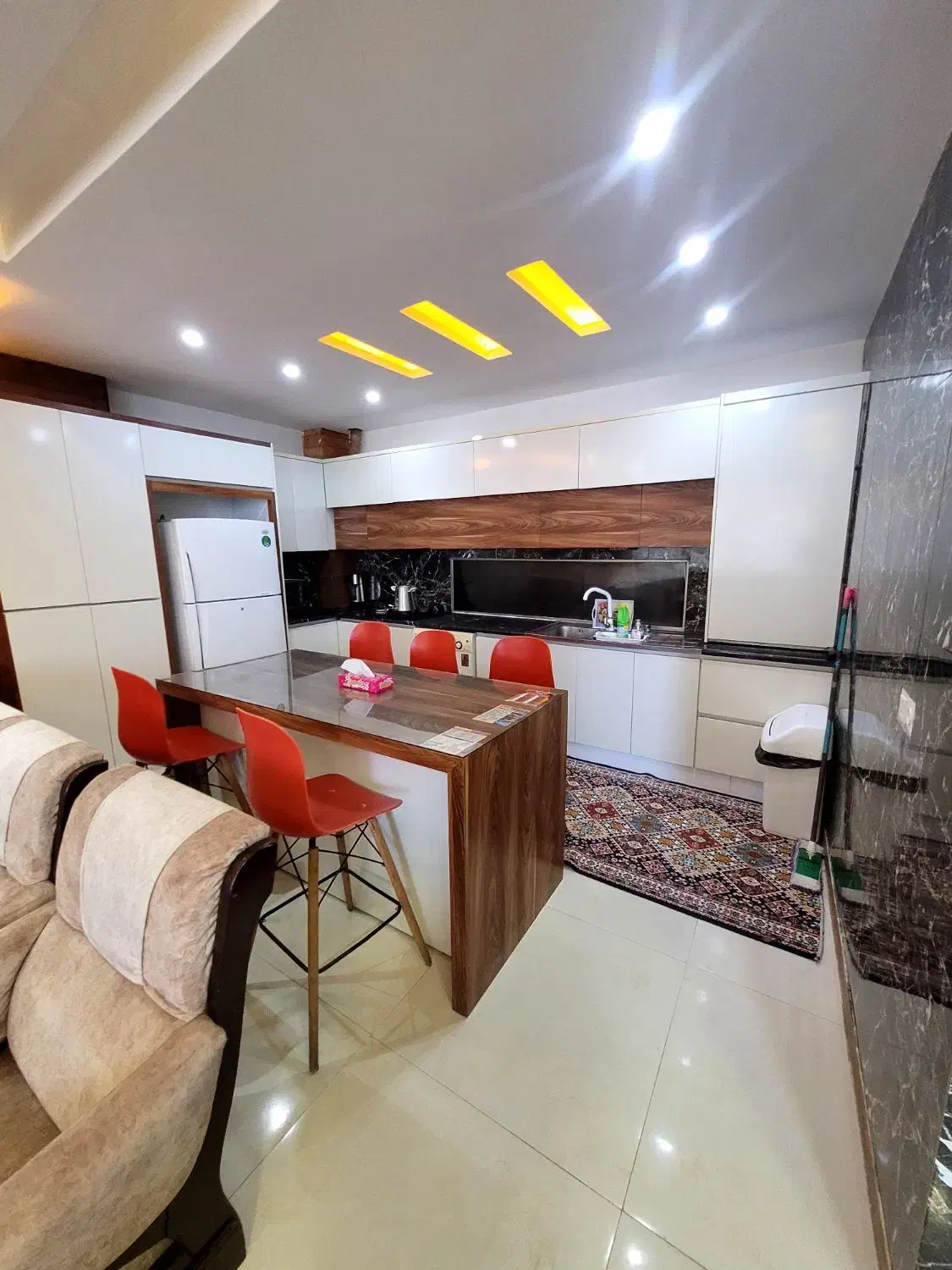 اجاره ویلا استخردار مالک هستم تردد خانه دریا|اجارهٔ کوتاهمدت ویلا و باغ|محمودآباد, |دیوار