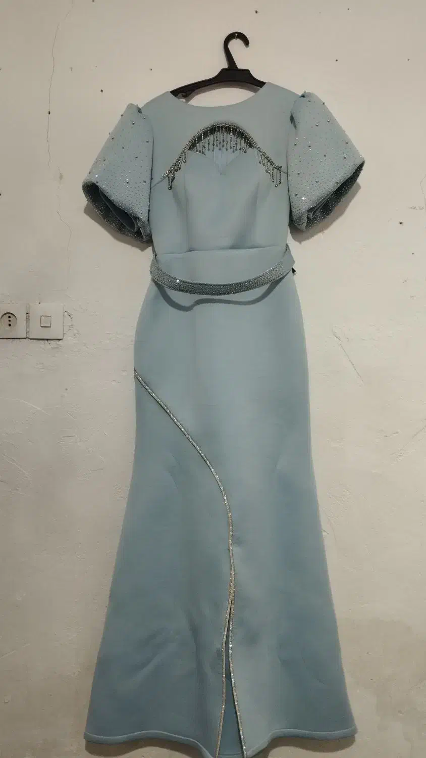 لباس مجلسی|لباس|قم, جمکران|دیوار