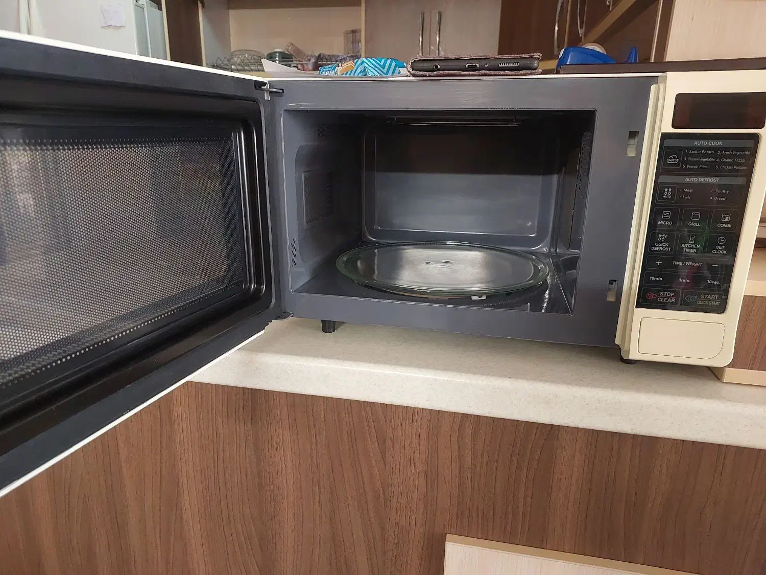 ماکروویو ال جی|اجاق گاز و لوازم برقی پختوپز|کرج, کوی کارمندان شمالی|دیوار