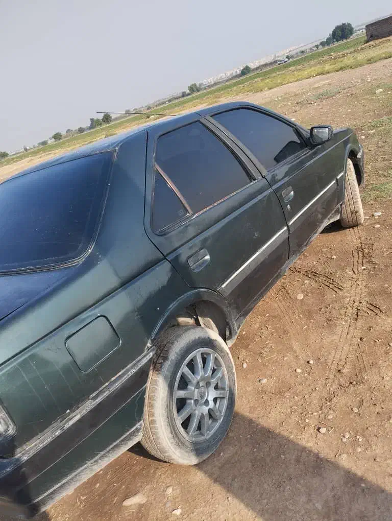 پژو 405 GLX مدل 82 بازدید اندیمشک|خودرو سواری و وانت|خرم‌آباد, |دیوار