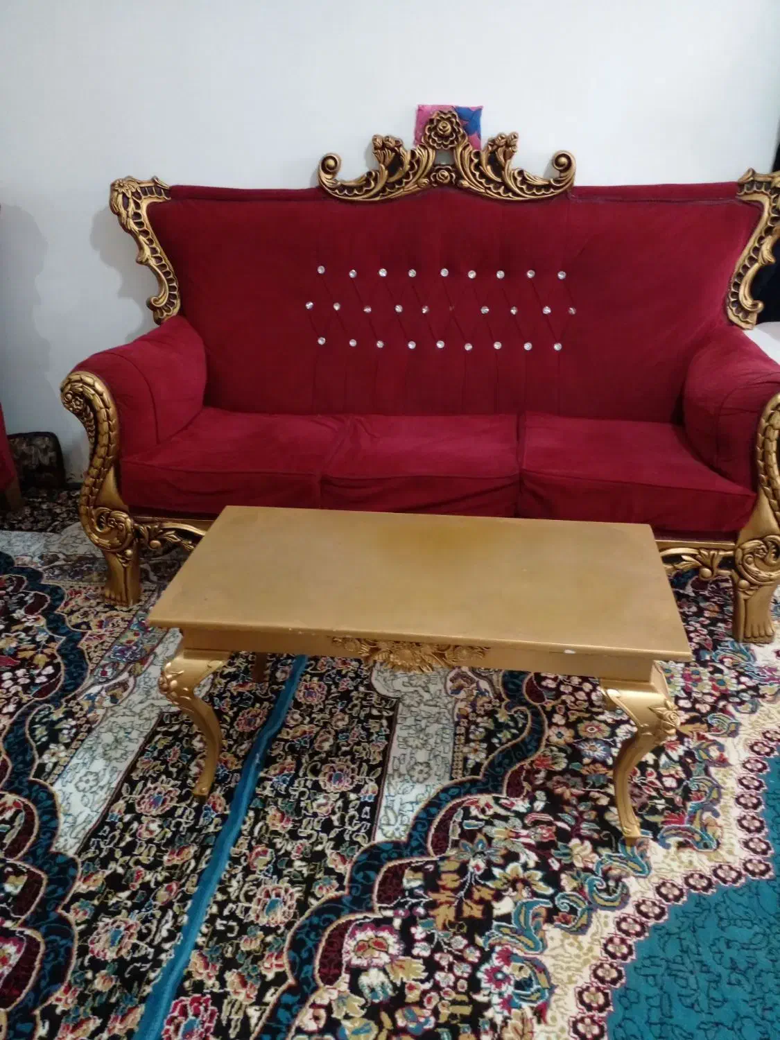 مبل هفت نفره بابوفه ومیزعسلی|مبلمان خانگی و میز عسلی|سراب, |دیوار