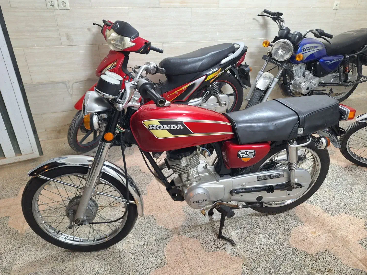 موتورسیکلت کاربراتی|موتورسیکلت|میبد, |دیوار