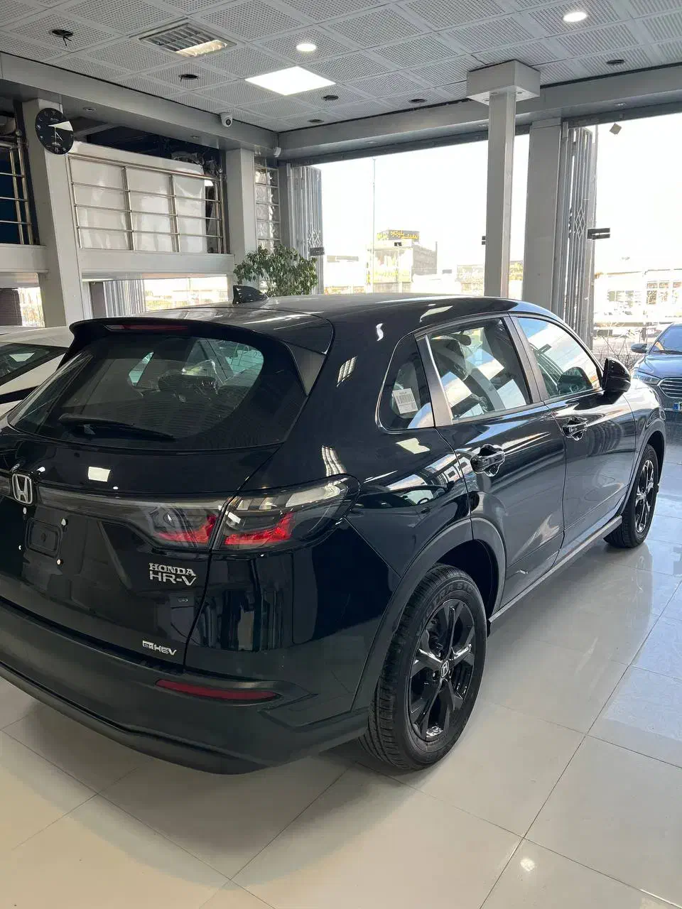 هونداHRV|خودرو سواری و وانت|همدان, |دیوار