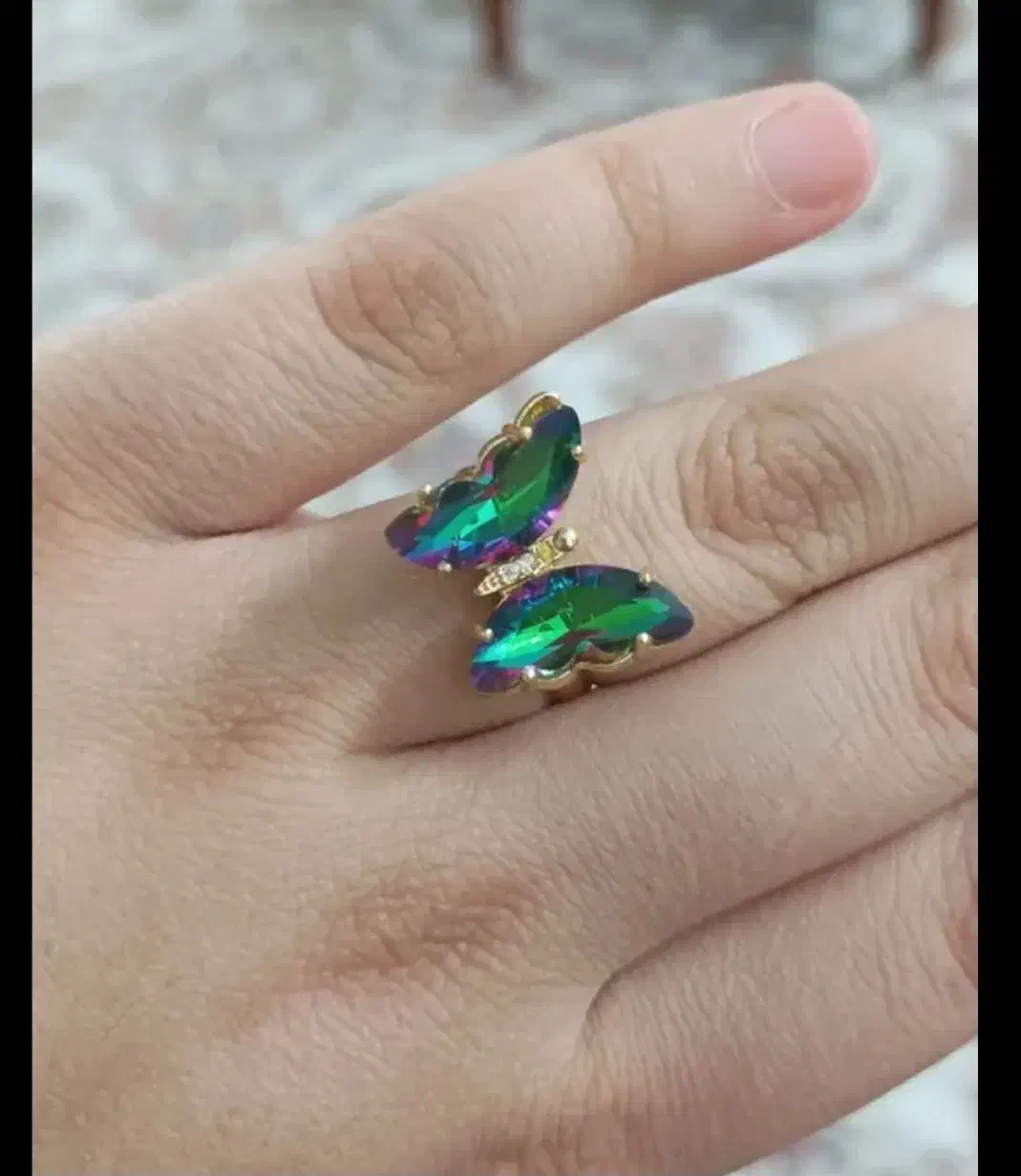 انگشتر پروانه ای کریستالی ۶۵ تومن|زیورآلات و اکسسوری|تهران, شکوفه|دیوار