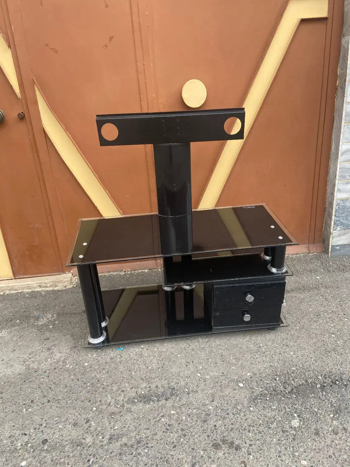 میز تلویزیون شیشه ای|میز تلویزیون|رشت, حمیدیان|دیوار