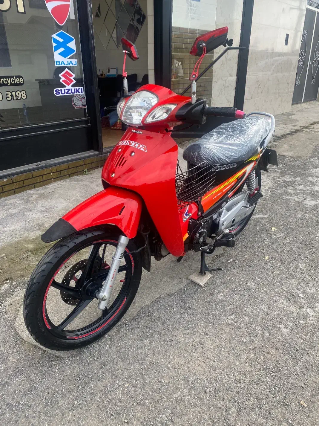 طرح ویو مدل ۸۹ درحد|موتورسیکلت|بندر انزلی, نیمه شعبان|دیوار