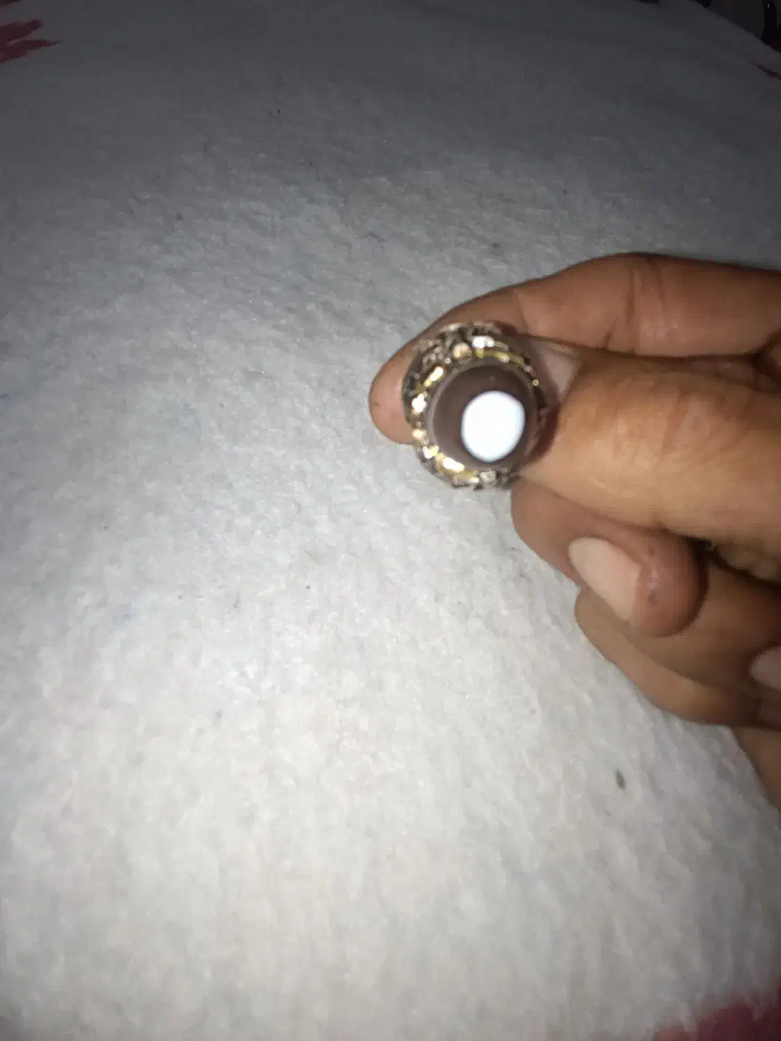 انگشتر نقره|جواهرات|کنار تخته و کمار, |دیوار