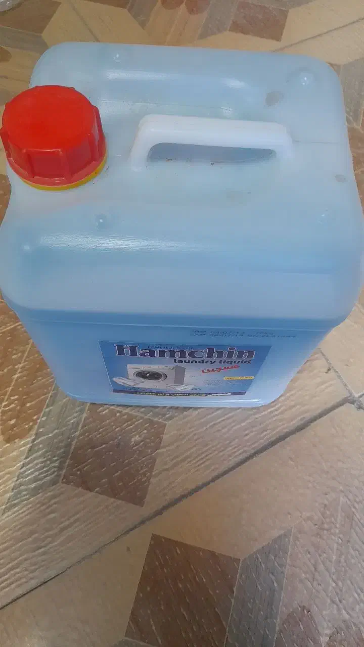 مایع لباس شویی ۱۰ لیتری|مواد شوینده و دستمال کاغذی|مشهد, شیرودی|دیوار
